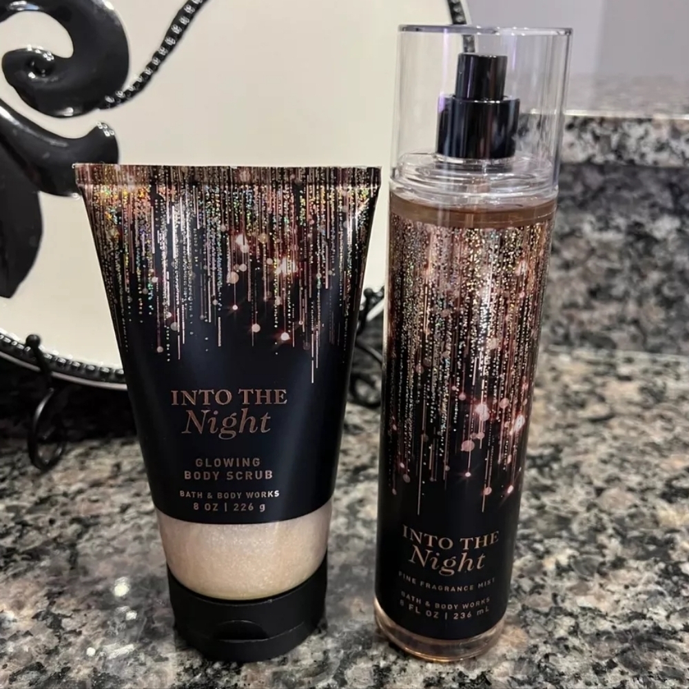Bath & Body Works Into The Night Glowing Body Scrub Mist Lot New